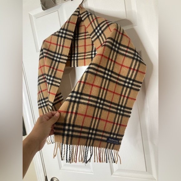 Burberry pure lambswool plaid scarf - Picture 2 of 10